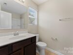 83 Oak Street, 34957 Onyx Town