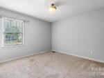 17 Aspen Avenue, 90210 Silver City