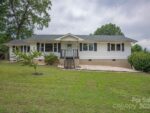 89 Ivy Lane, 45321 Iron Town