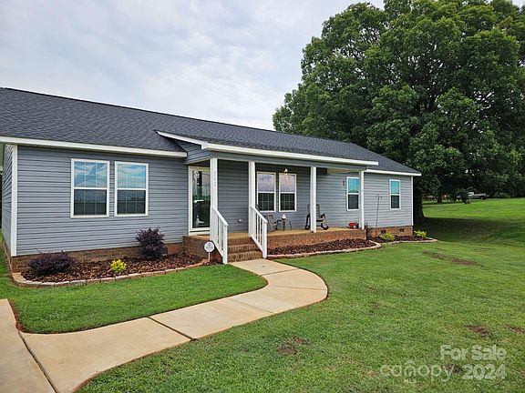 64 Quince St, 92741 Silver City