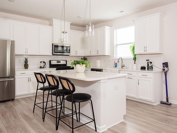 57 Jasmine Lane, 85932 Jasper Town
