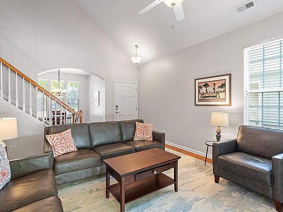 87 Tulip Avenue, 32956 Tin Town