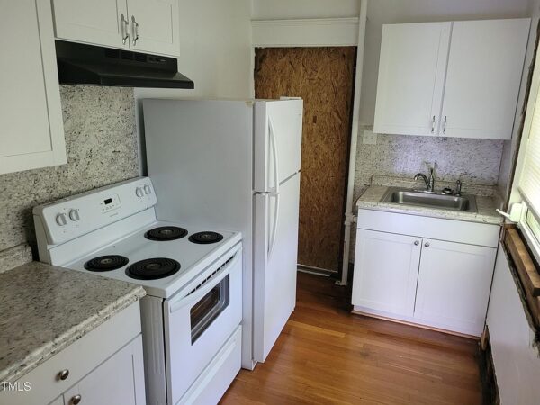 12 Greenbriar, 48219 Gold Town