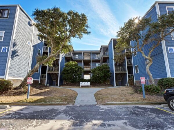 196 Fern Street, 58239 Bronze Town