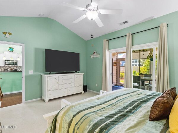 134 Yellow Tulip Street, 47290 Iron Town
