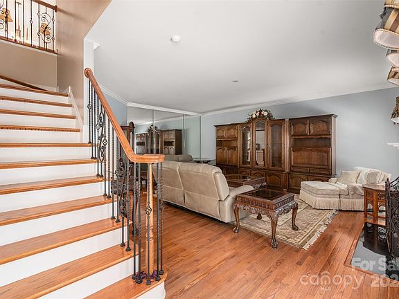 217 Elm Street, 48291 Copper Town