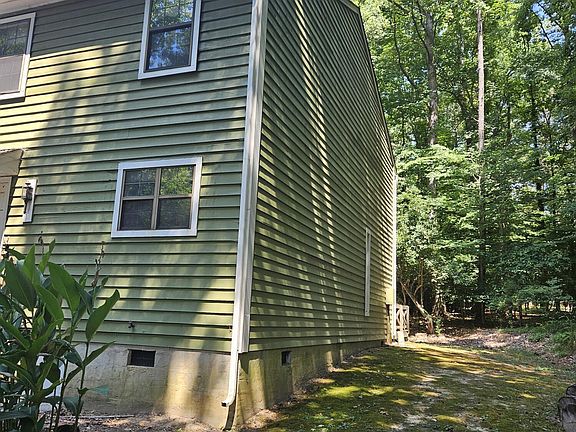 42 Oak Street, 75931 Silver City