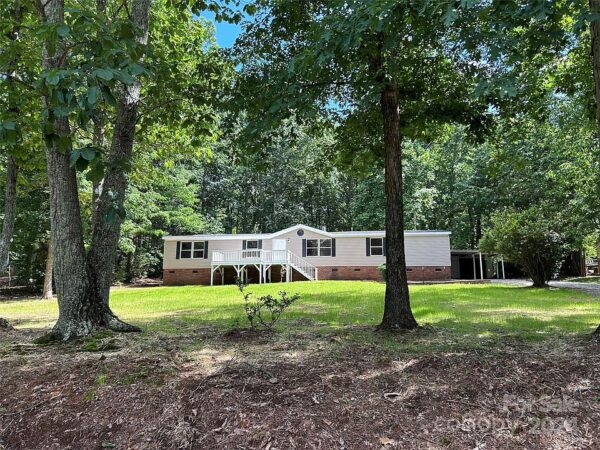 23 Lavender St, 78512 Leadville City