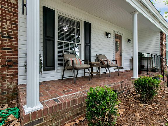23 Nutmeg St, 48921 Nickel Town