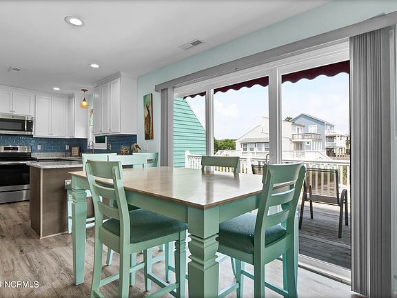 87 Cherry Blossom St, 62845 Copper Town