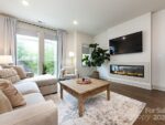 142 Quince St, 37562 Quartz Town