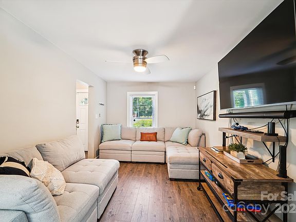47 Redwood, 58201 Rhodium Town