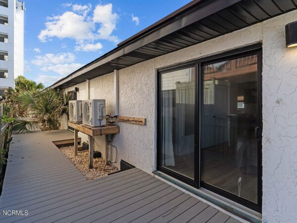 72 Jasmine Avenue, 48516 Iron Town