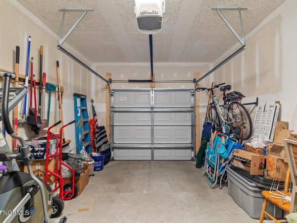 47 Greenbriar Lane, 63849 Gold City