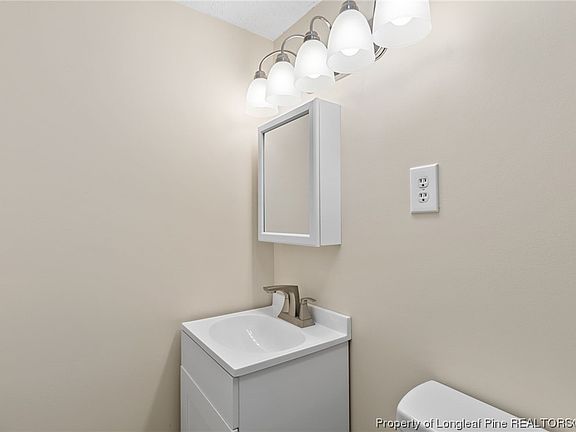 72 Heather Street, 98245 Copper City