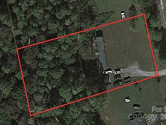 121 Umber St., 82457 Uranium Town