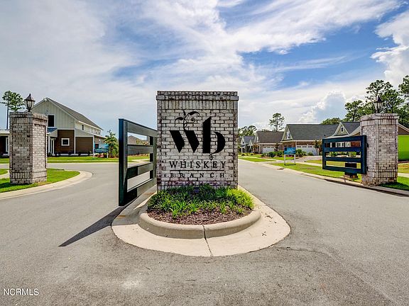 42 Jasmine Street, 12345 Iron Town