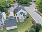 243 Kingfisher Ave, 67890 Krypton City