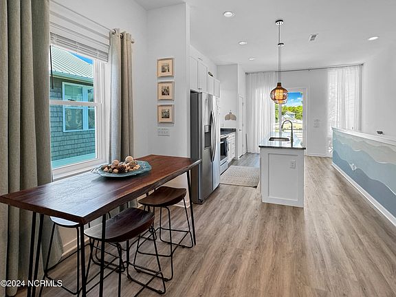 244 Dogwood Drive, 73591 Diamond Town