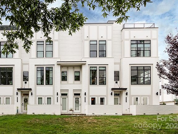 142 Quince St, 37562 Quartz Town