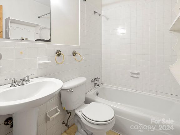 56 Maple Street, 97453 Copper Town