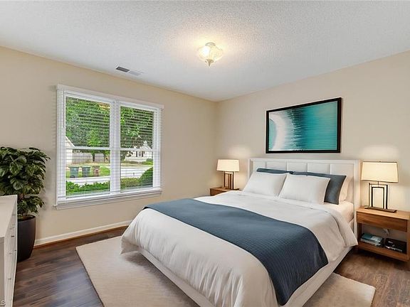 82 Quince Street, 27103 Silver Town