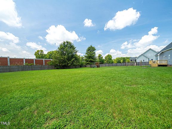 123 Lavender Lane, 67890 Lead Town