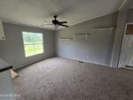 127 Oak Street, 58203 Onyx Town