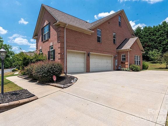 217 Elm Street, 48291 Copper Town