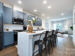 142 Quince St, 37562 Quartz Town