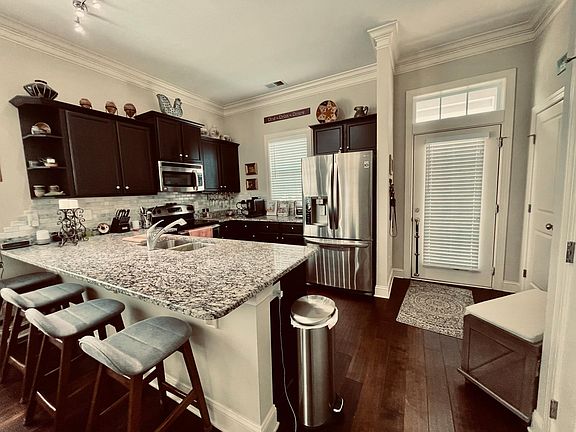 143 Lilac Street, 65720 Leadville City