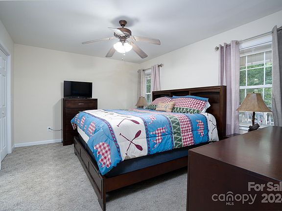 83 Jasmine St, 38451 Iron Town