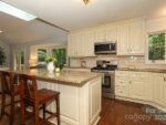 45 Yellowwood Street, 23847 Gold Town
