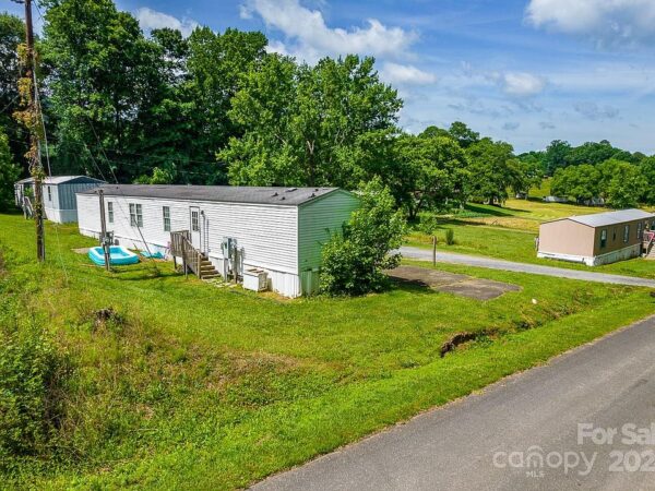 112 Rosewood, 47629 Rhodium City