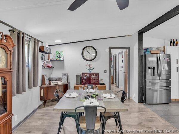 123 Ivy Street, 67890 Iron Town