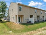 83 Oak Street, 34957 Onyx Town