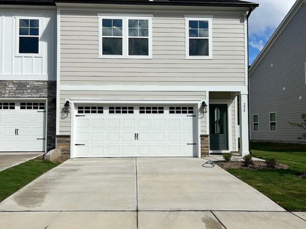 123 Lilac Street, 67890 Silver City