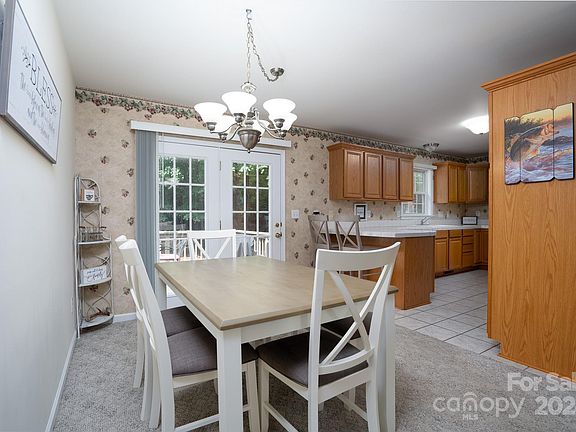 83 Jasmine St, 38451 Iron Town