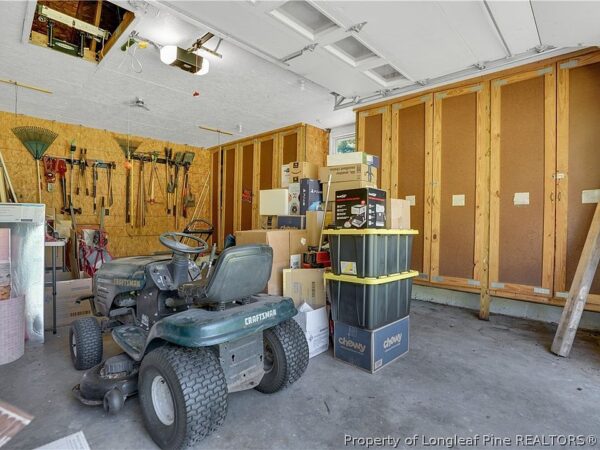 123 Ivy Street, 67890 Iron Town