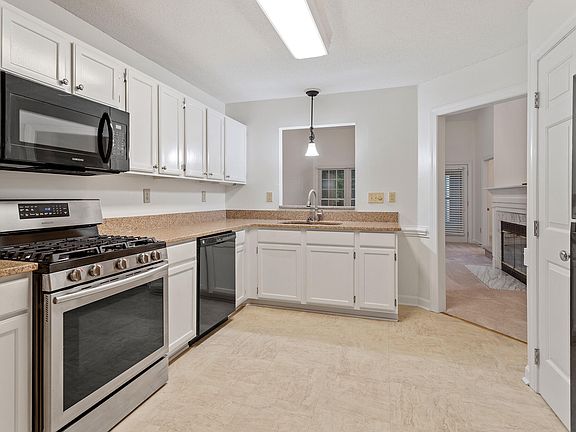 87 Heather Lane, 24680 Copper Town