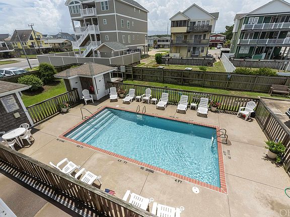 45 Rosewood, 78901 Ruby Town