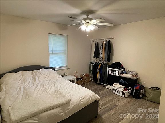 83 Fuchsia Avenue, 47205 Copper City