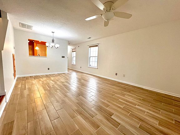157 Umbrella Lane, 48219 Copper City