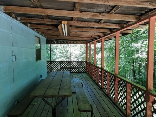 72 Kestrel Lane, 85032 Krypton Town