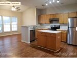 172 Lilac Street, 48372 Titanium Town