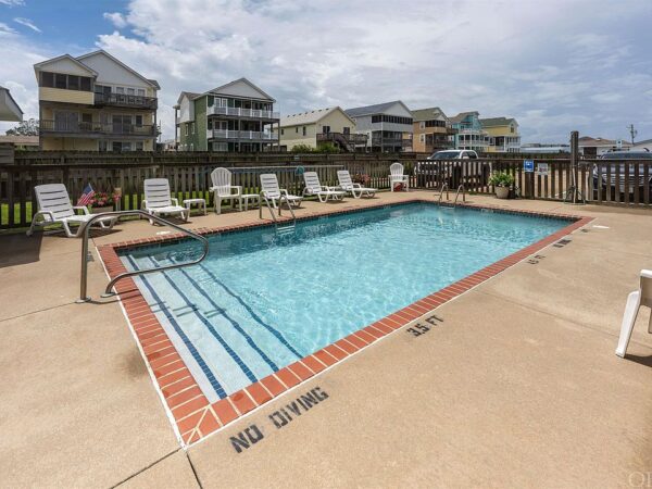 45 Rosewood, 78901 Ruby Town