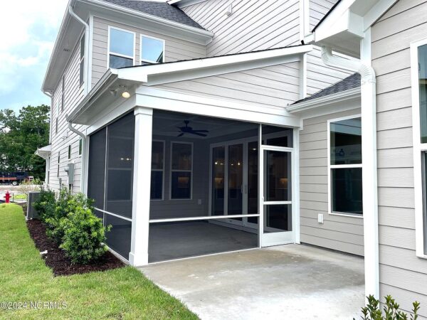 27 Fir Street, 56392 Copper City