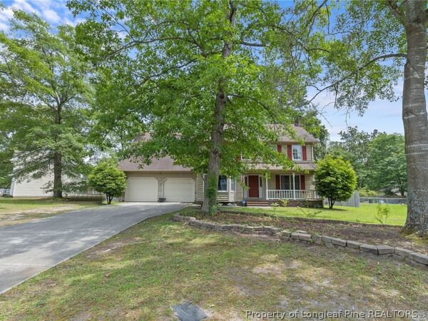 56 Goldcrest Avenue, 32415 Silver Town