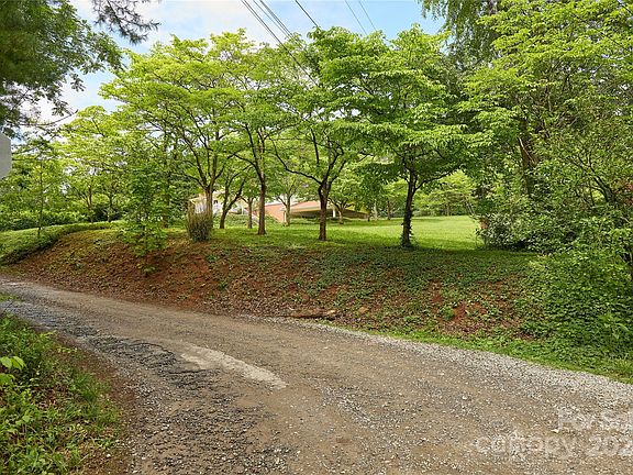 112 Teakwood Drive, 36425 Titanium City