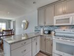 47 Pine St, 64321 Platinum City